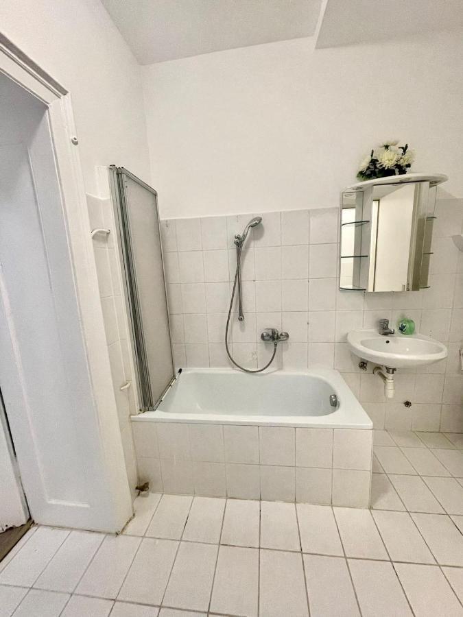 Premier Triple Room Mz Bécs Kültér fotó